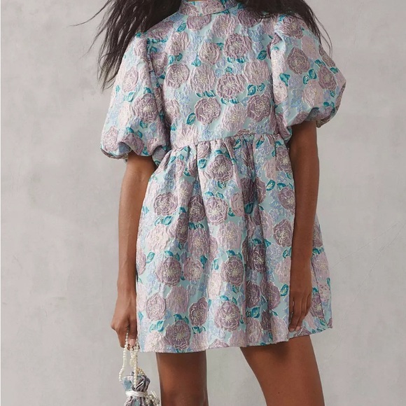 Sister Jane Dresses & Skirts - Sister Jane brocade Floral Puff Sleeve Mini Dress Medium